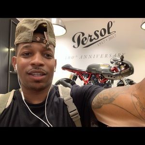 Meet your Posher, Paris